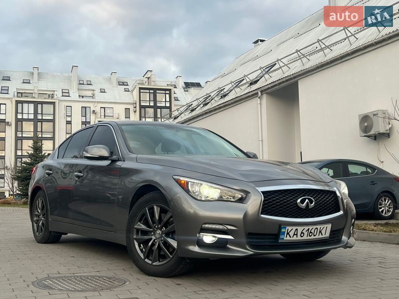 Infiniti Q50 2017