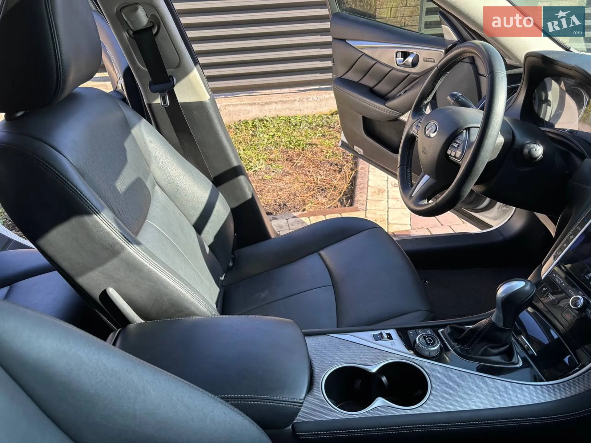 2016 Infiniti Q50 - мініатюра 10