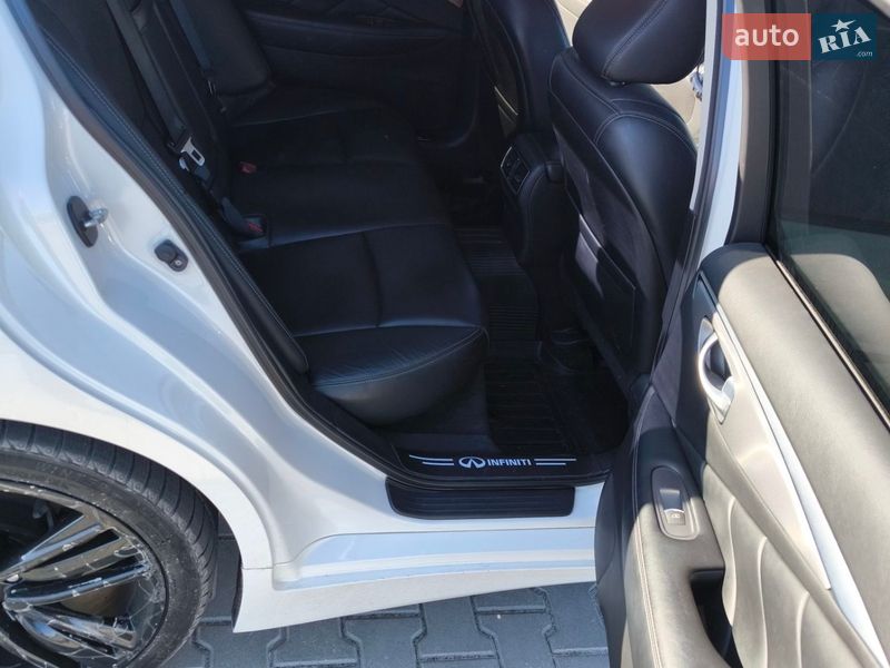 Седан Infiniti Q50 2016 в Ирпене фото 13 Седан Infiniti Q50 2016 в Ирпене