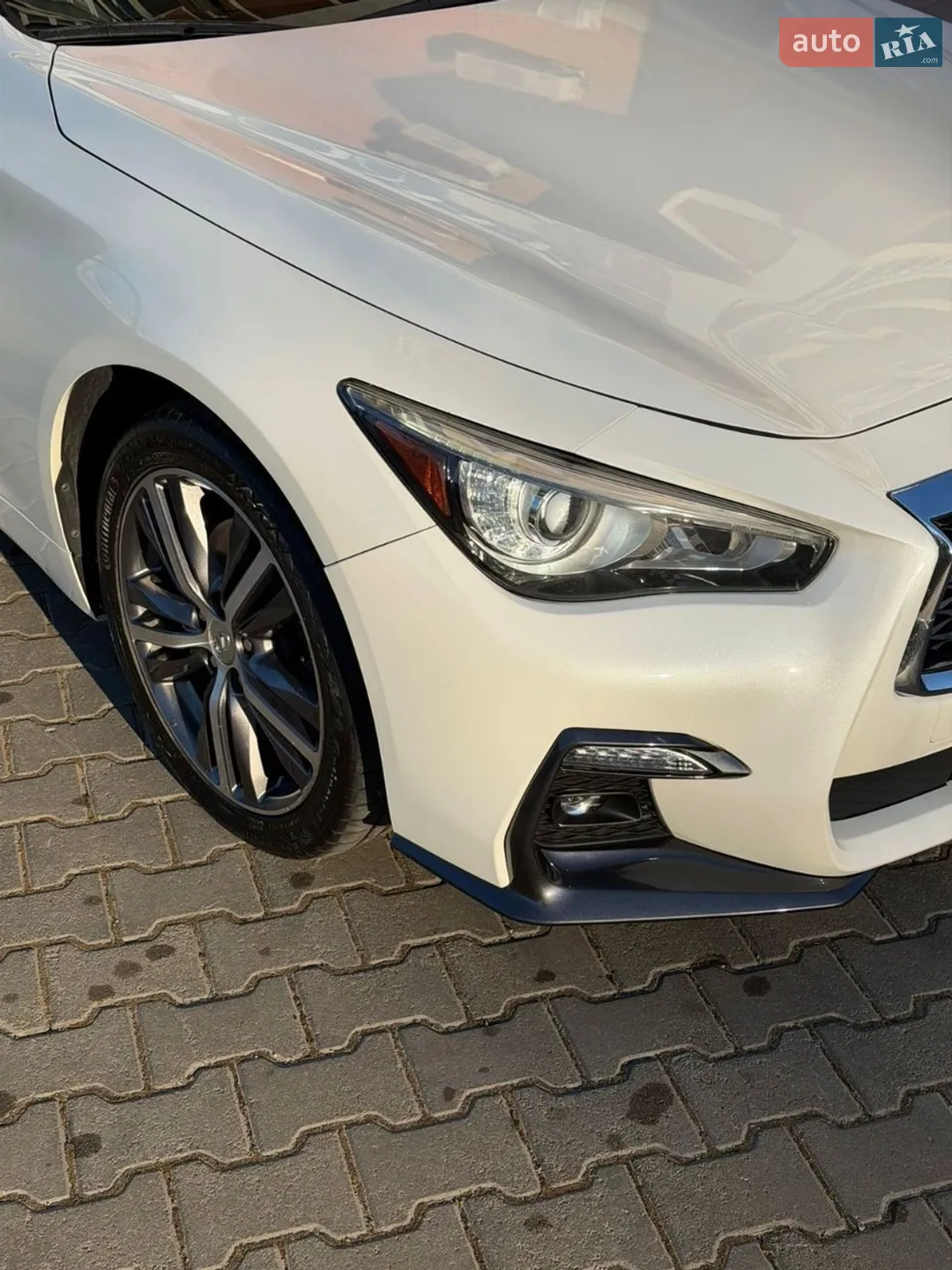 2017 Infiniti Q50 - мініатюра 3