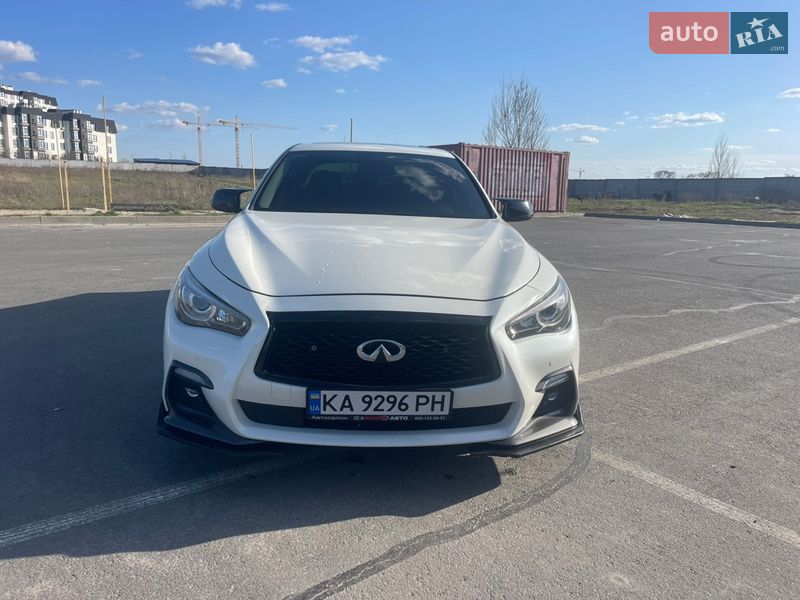 Седан Infiniti Q50 2017 в Киеве