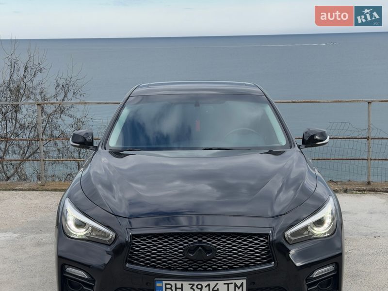 Infiniti Q50 2015