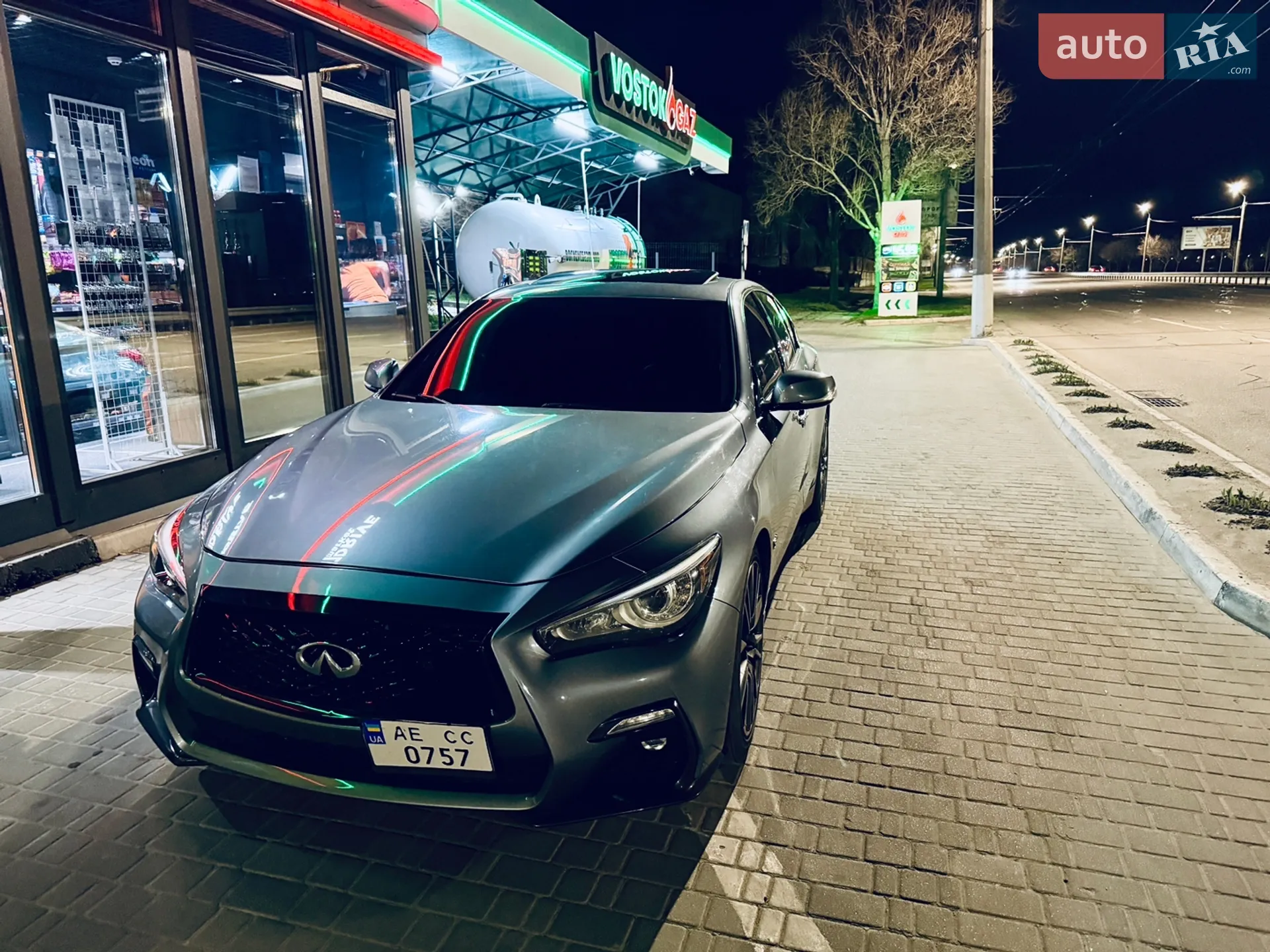 2017 Infiniti Q50 - мініатюра 4