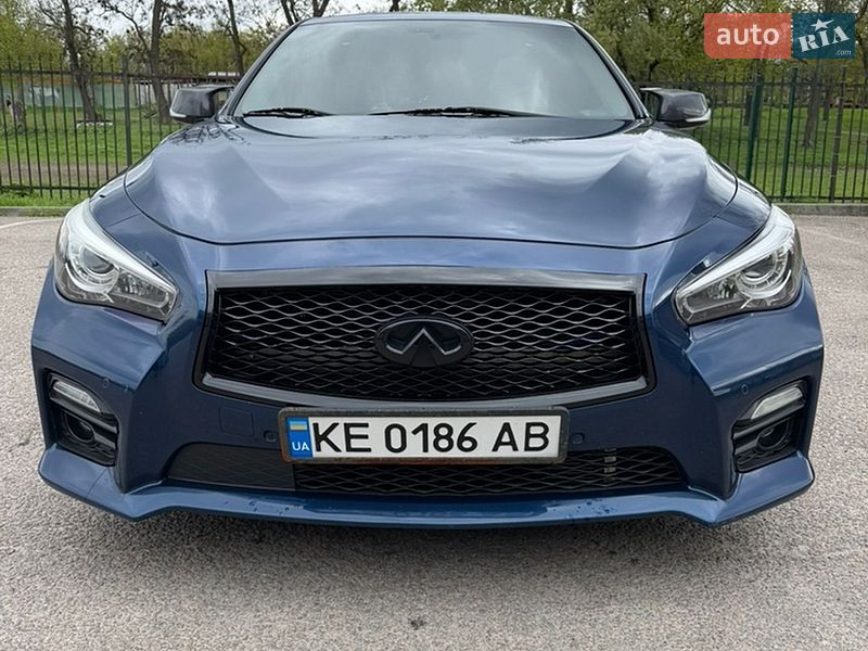 Infiniti Q50 2016
