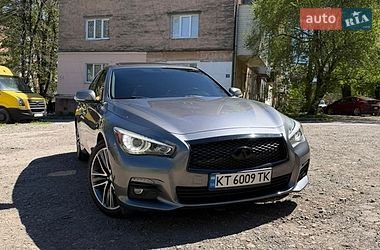 Седан Infiniti Q50 2016 в Черновцах