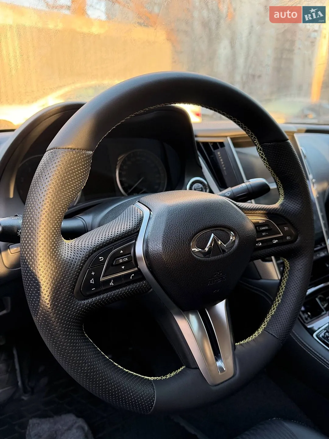 2018 Infiniti Q50 - мініатюра 17