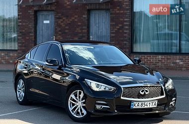 Седан Infiniti Q50 2014 в Киеве