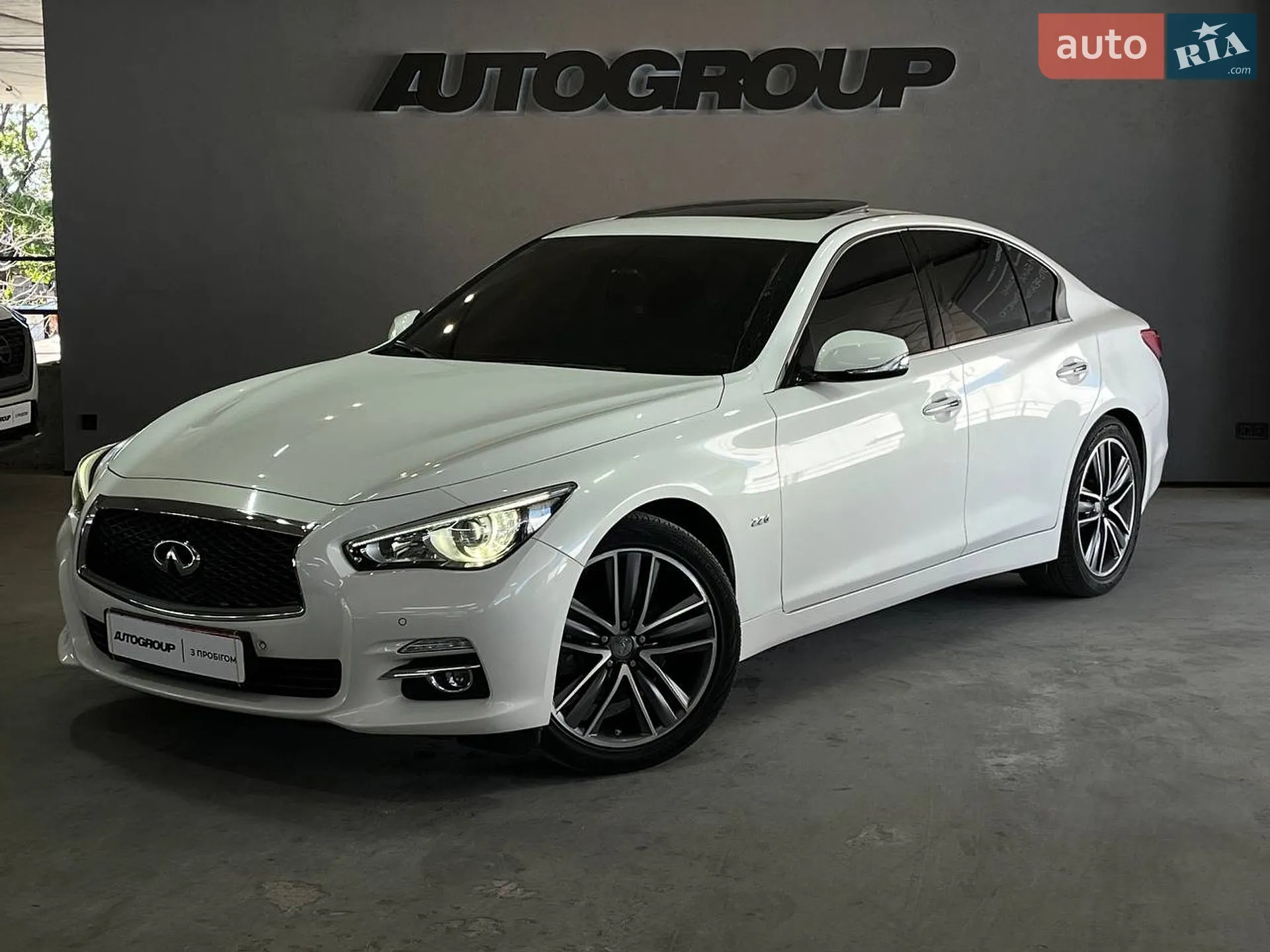 2014 Infiniti Q50 - мініатюра 4