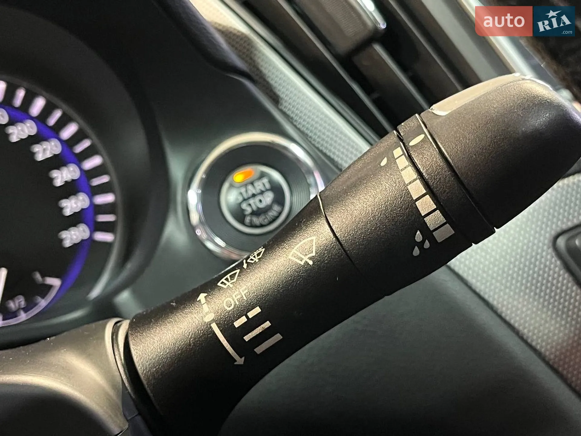 2014 Infiniti Q50 - мініатюра 28