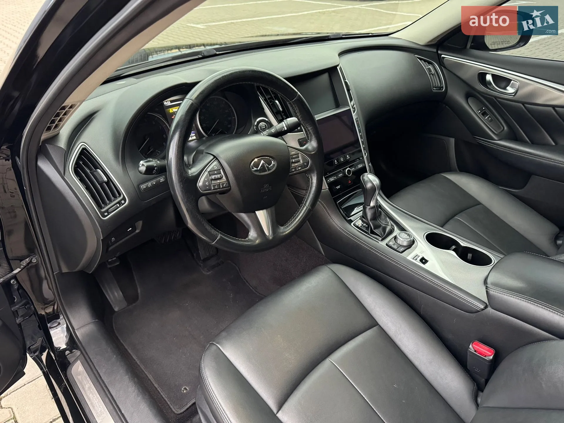 2017 Infiniti Q50 - мініатюра 11