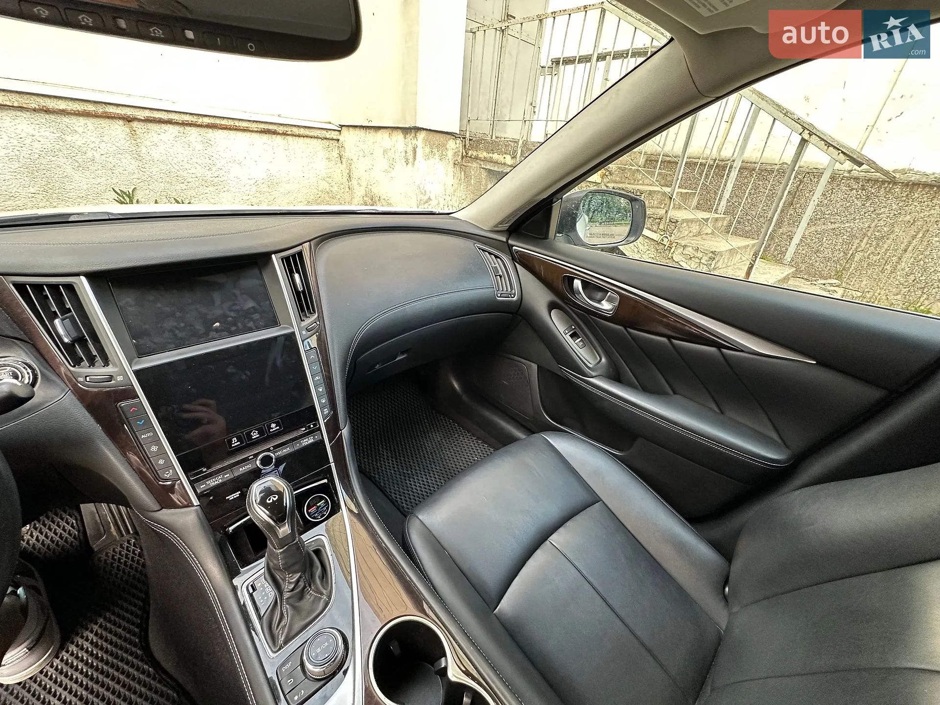 2017 Infiniti Q50 - мініатюра 15