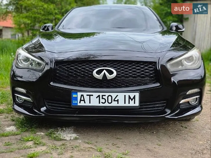 Infiniti Q50 2015