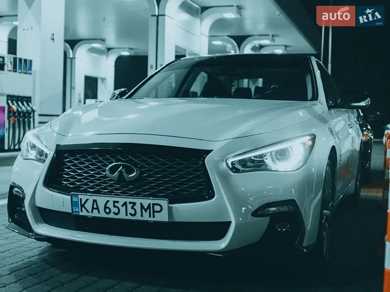 Infiniti Q50
