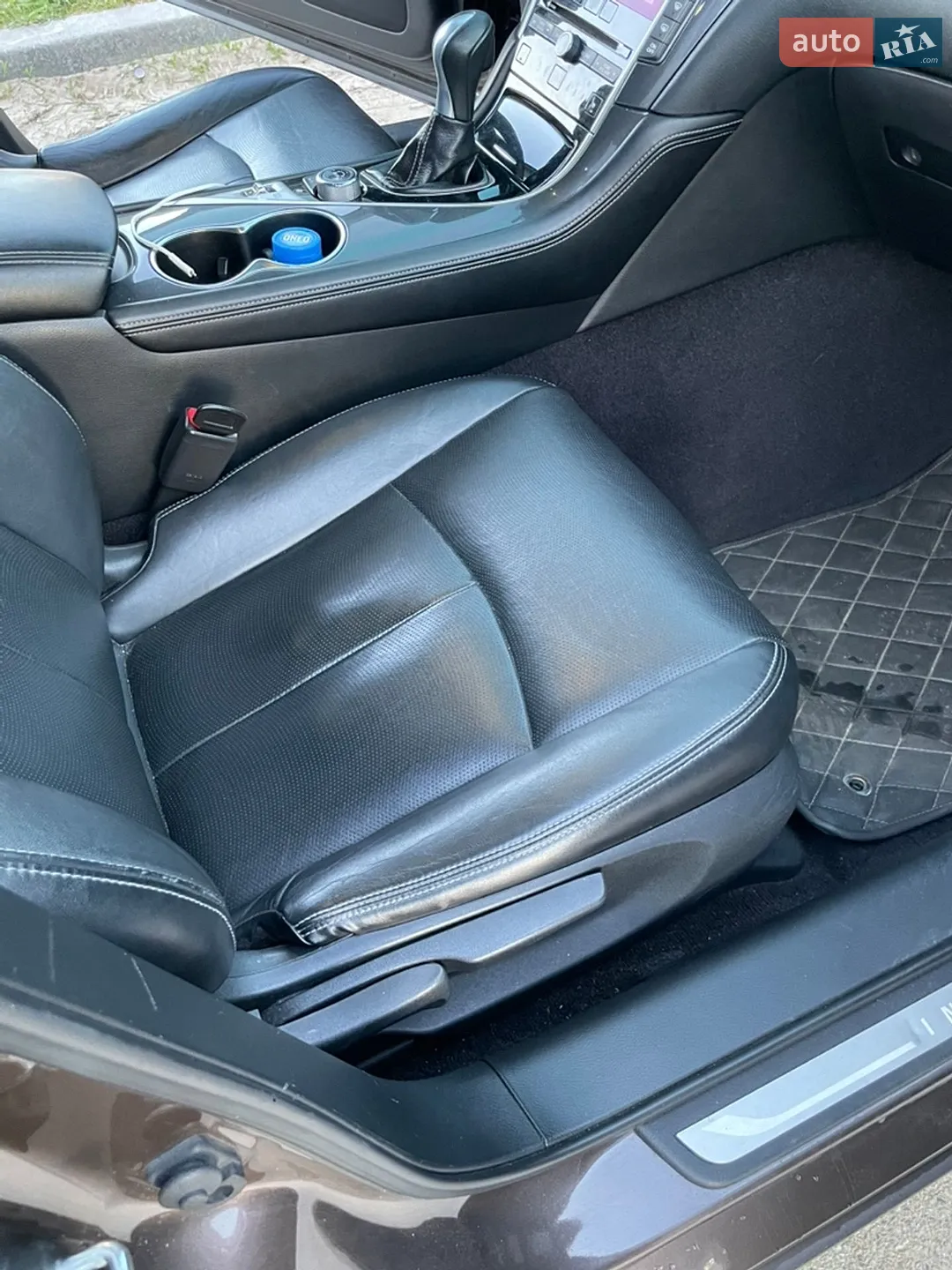 2014 Infiniti Q50 - мініатюра 17