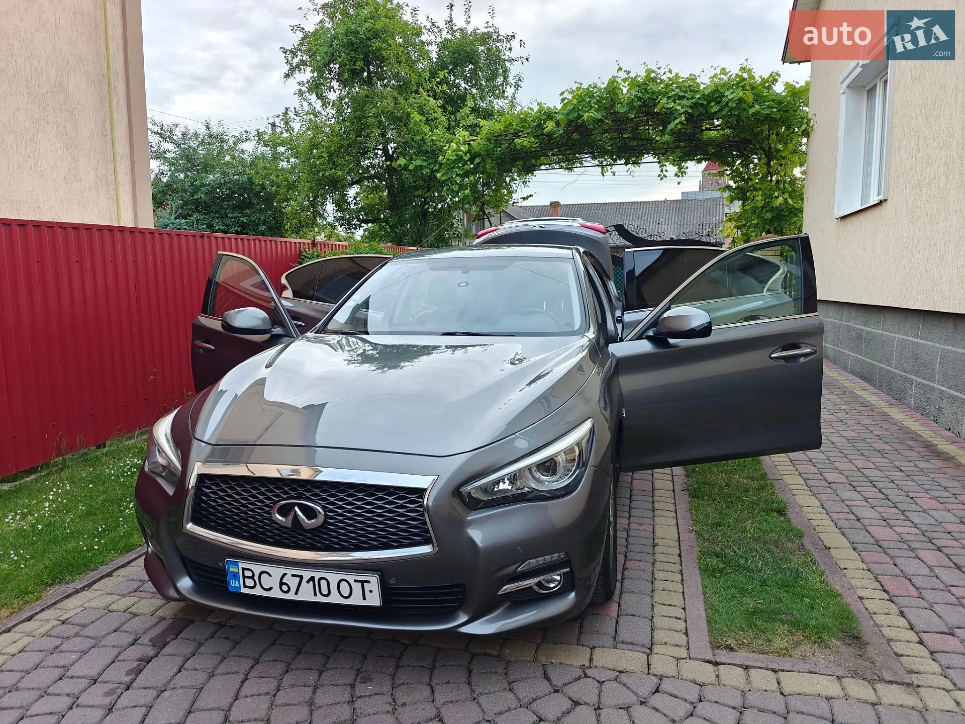 2015 Infiniti Q50 - мініатюра 8
