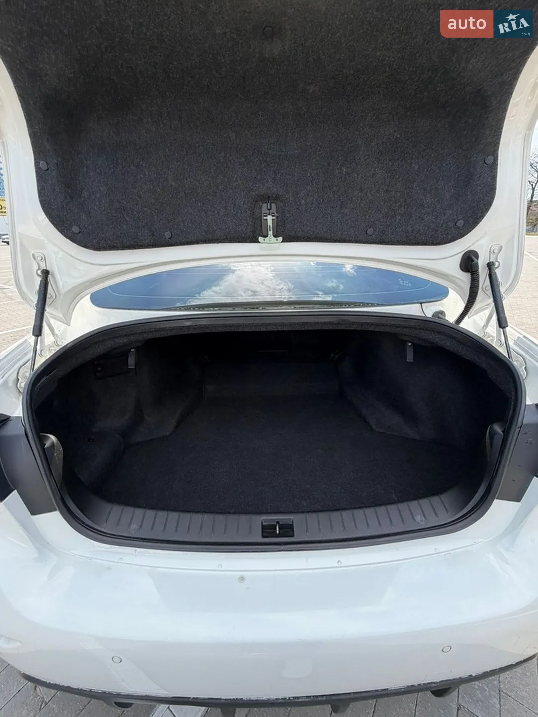 2014 Infiniti Q50 - мініатюра 30