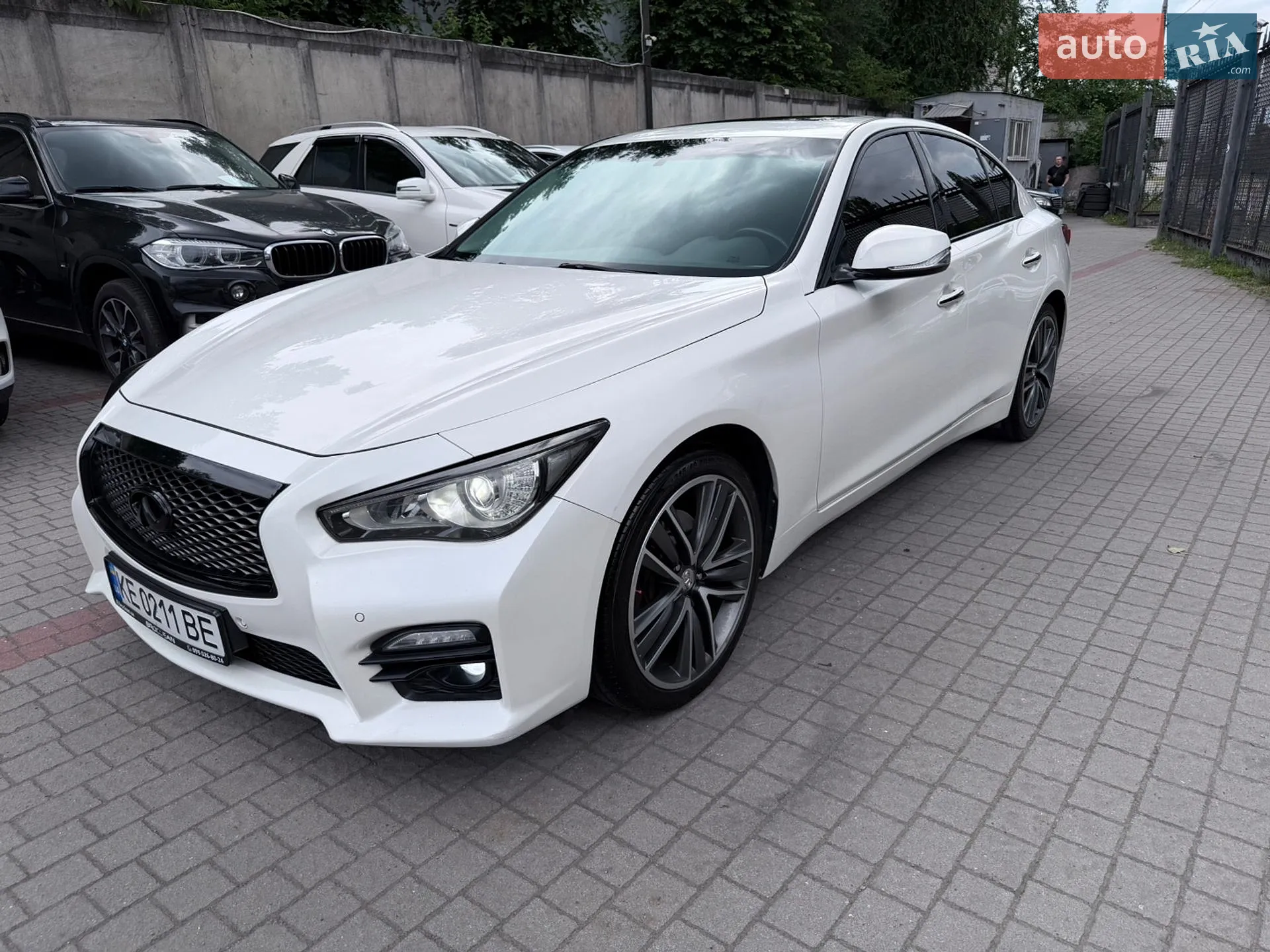 2014 Infiniti Q50 - мініатюра 11