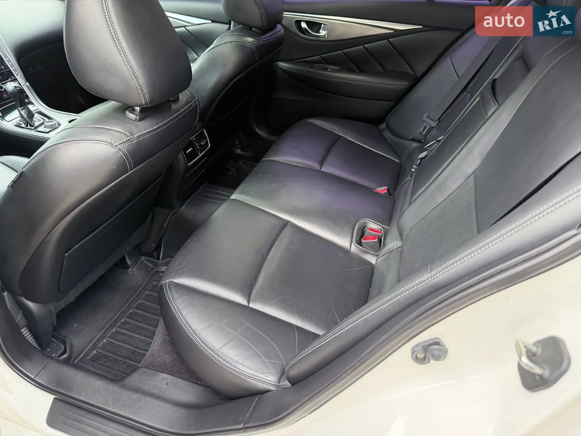 2014 Infiniti Q50 - мініатюра 12