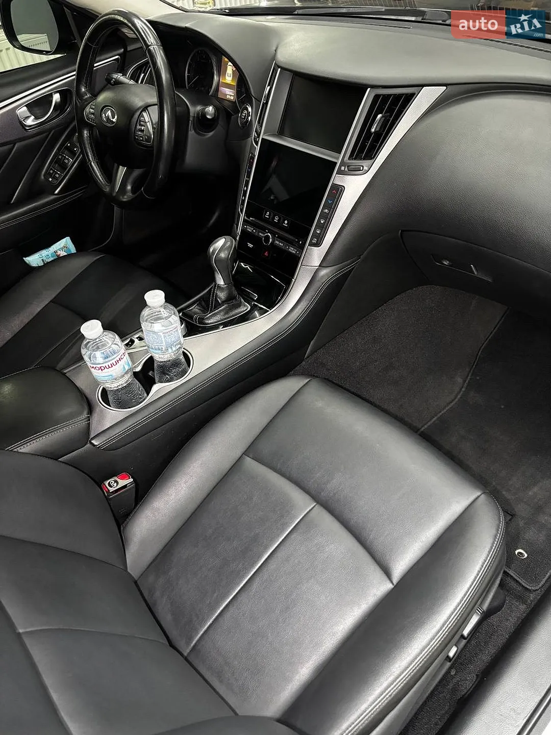 2017 Infiniti Q50 - мініатюра 3
