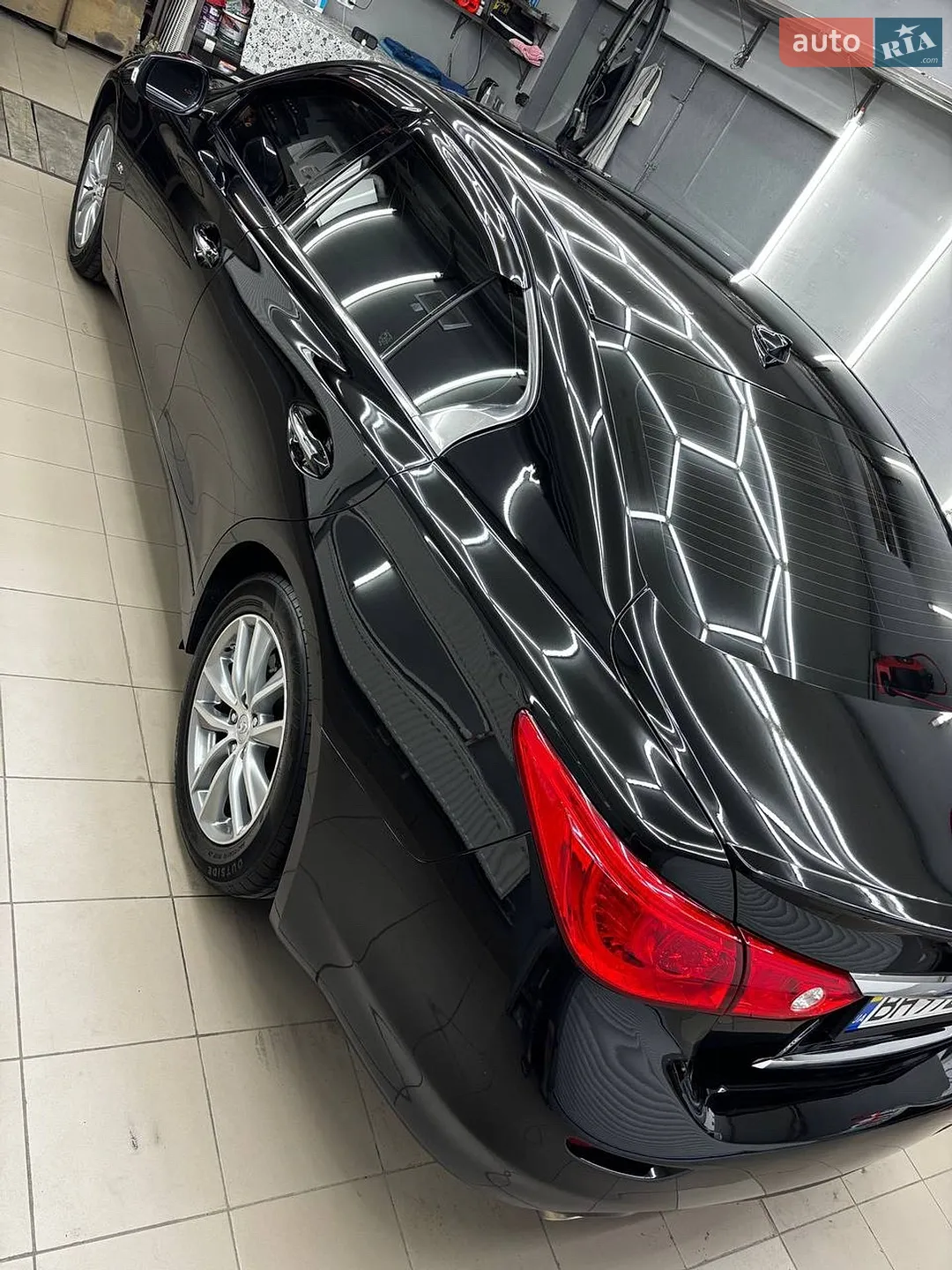 2017 Infiniti Q50 - мініатюра 10