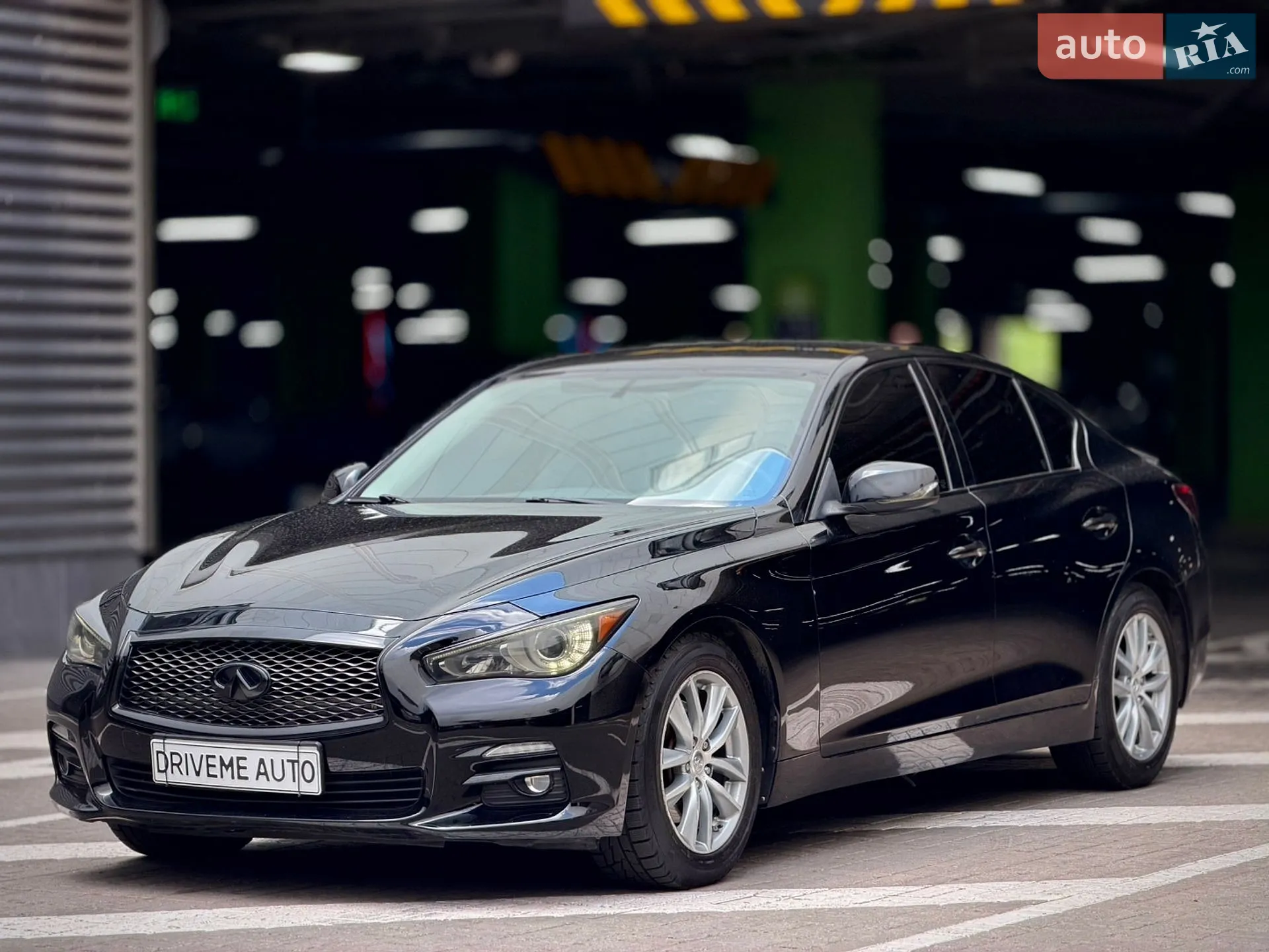 2015 Infiniti Q50 - фото 1