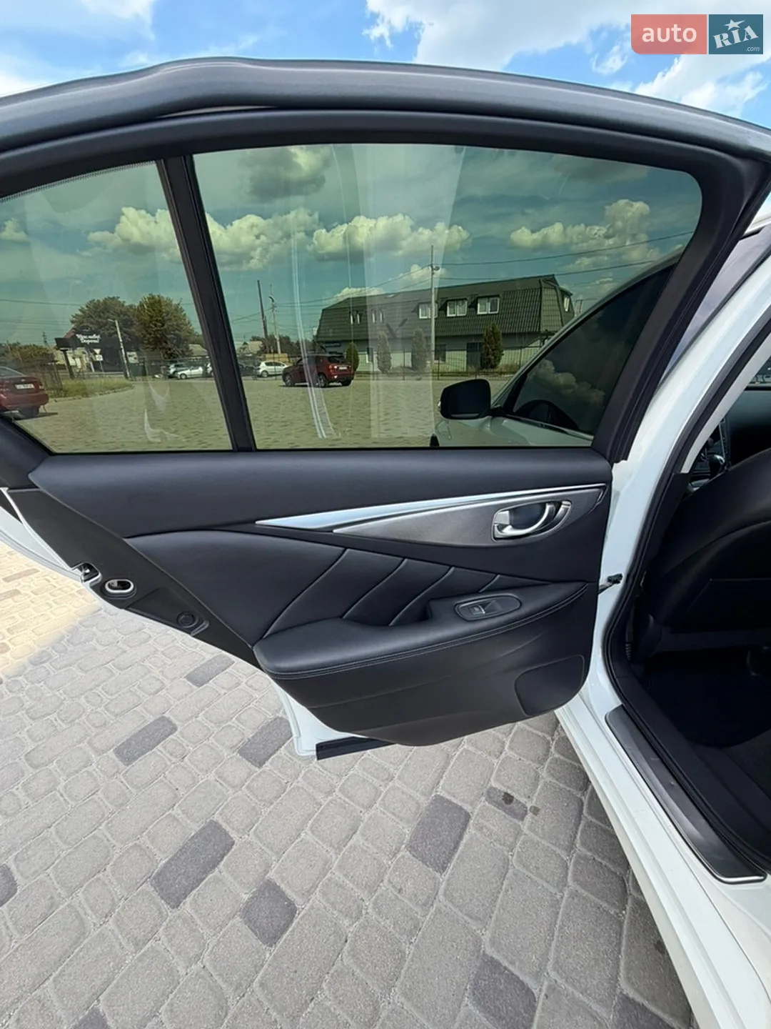 2016 Infiniti Q50 - мініатюра 11