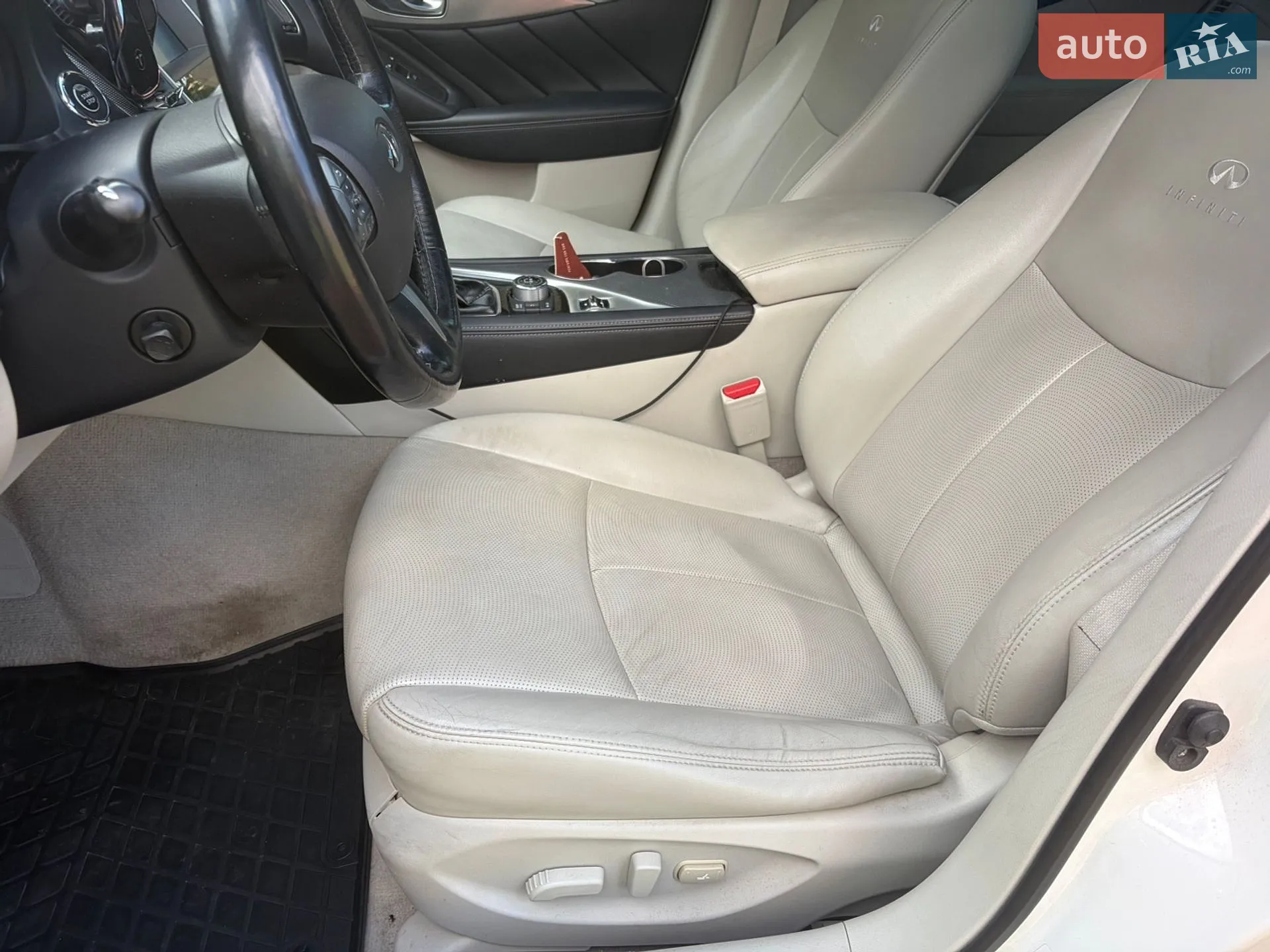 2013 Infiniti Q50 - мініатюра 10