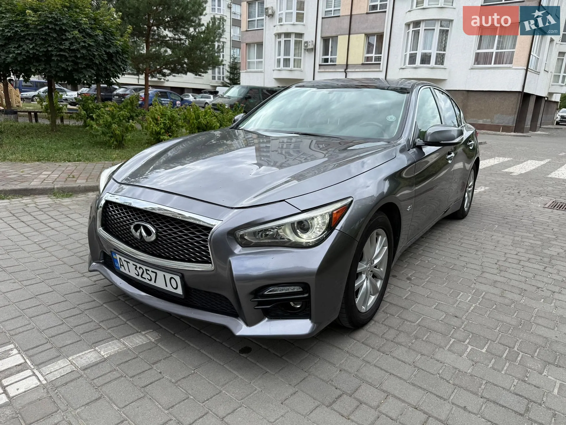 2015 Infiniti Q50 - фото 1