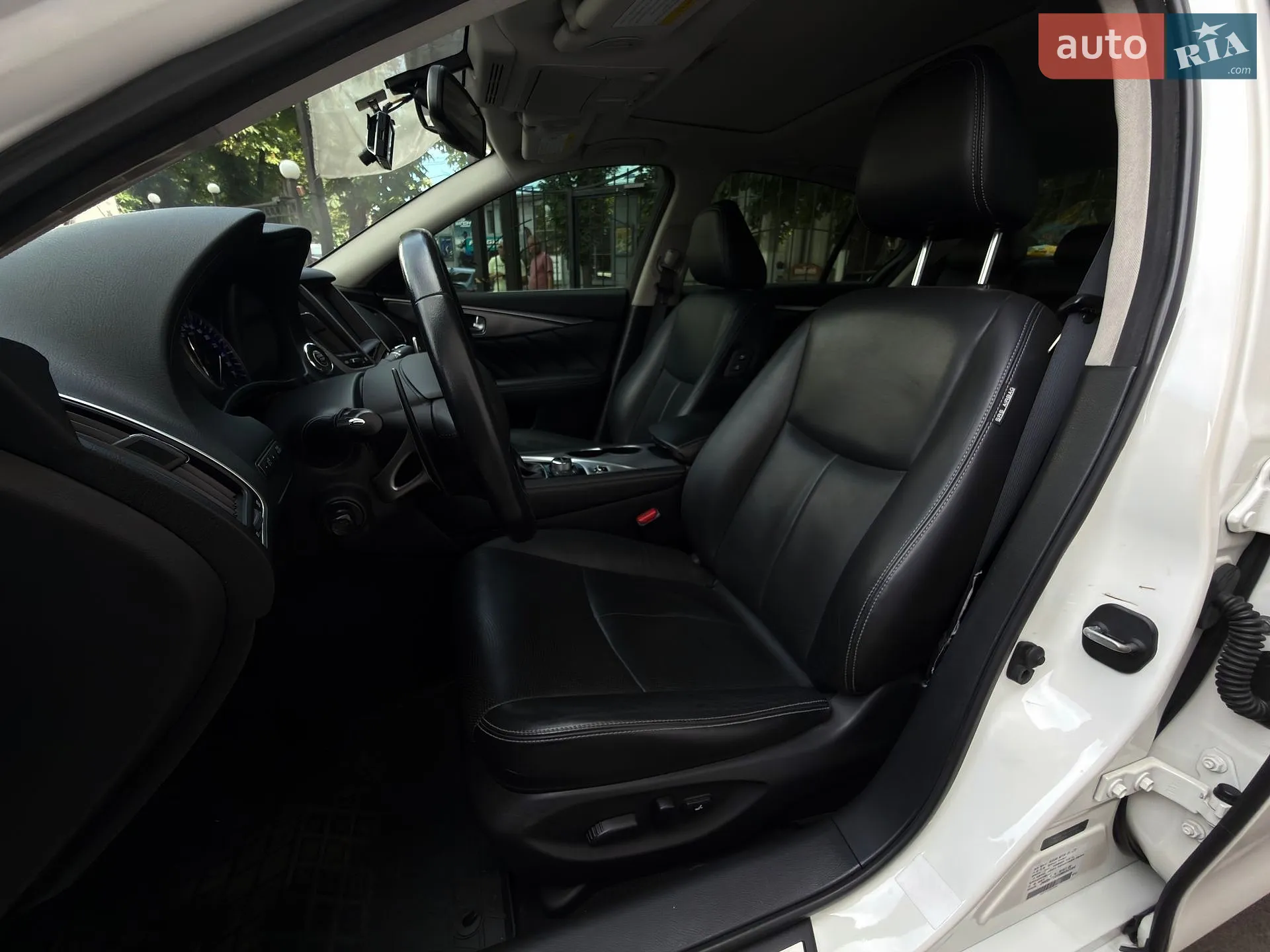 2015 Infiniti Q50 - мініатюра 30