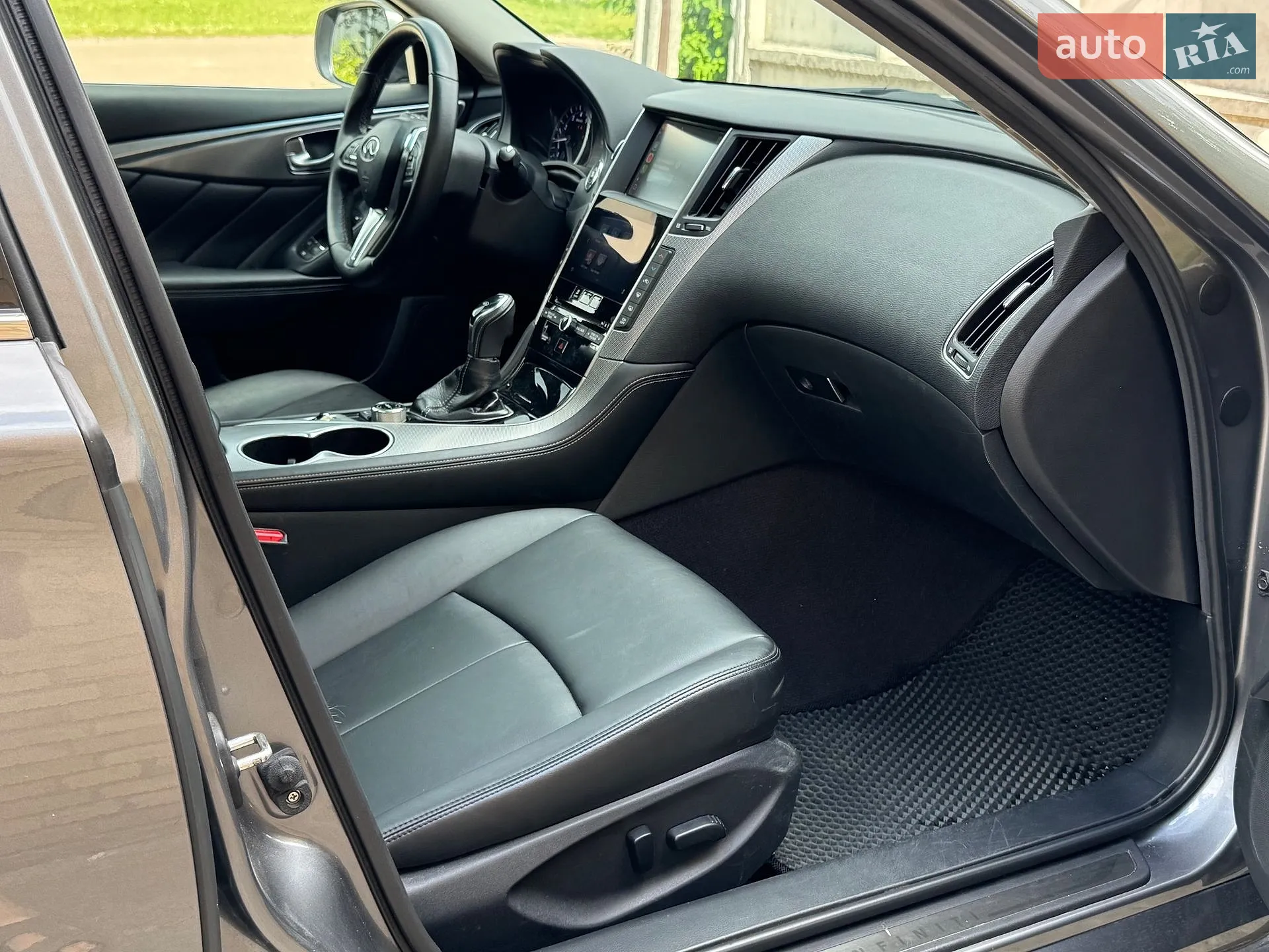2016 Infiniti Q50 - мініатюра 18