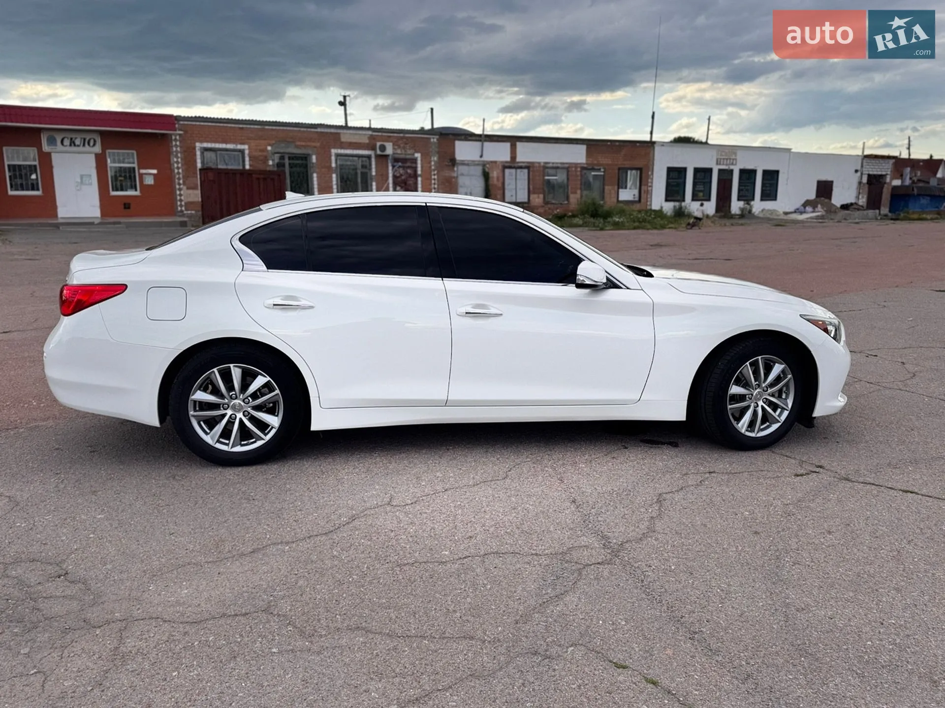 2017 Infiniti Q50 - мініатюра 45