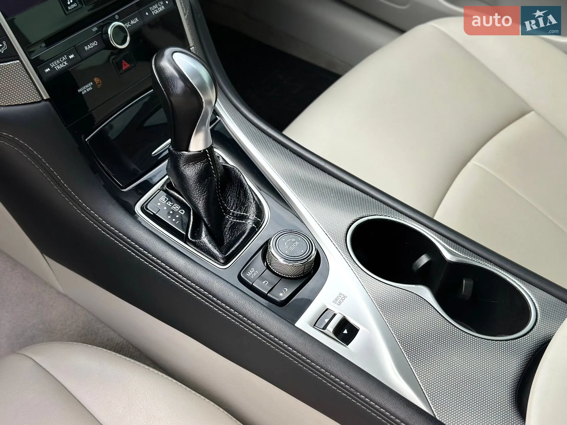 2017 Infiniti Q50 - мініатюра 19
