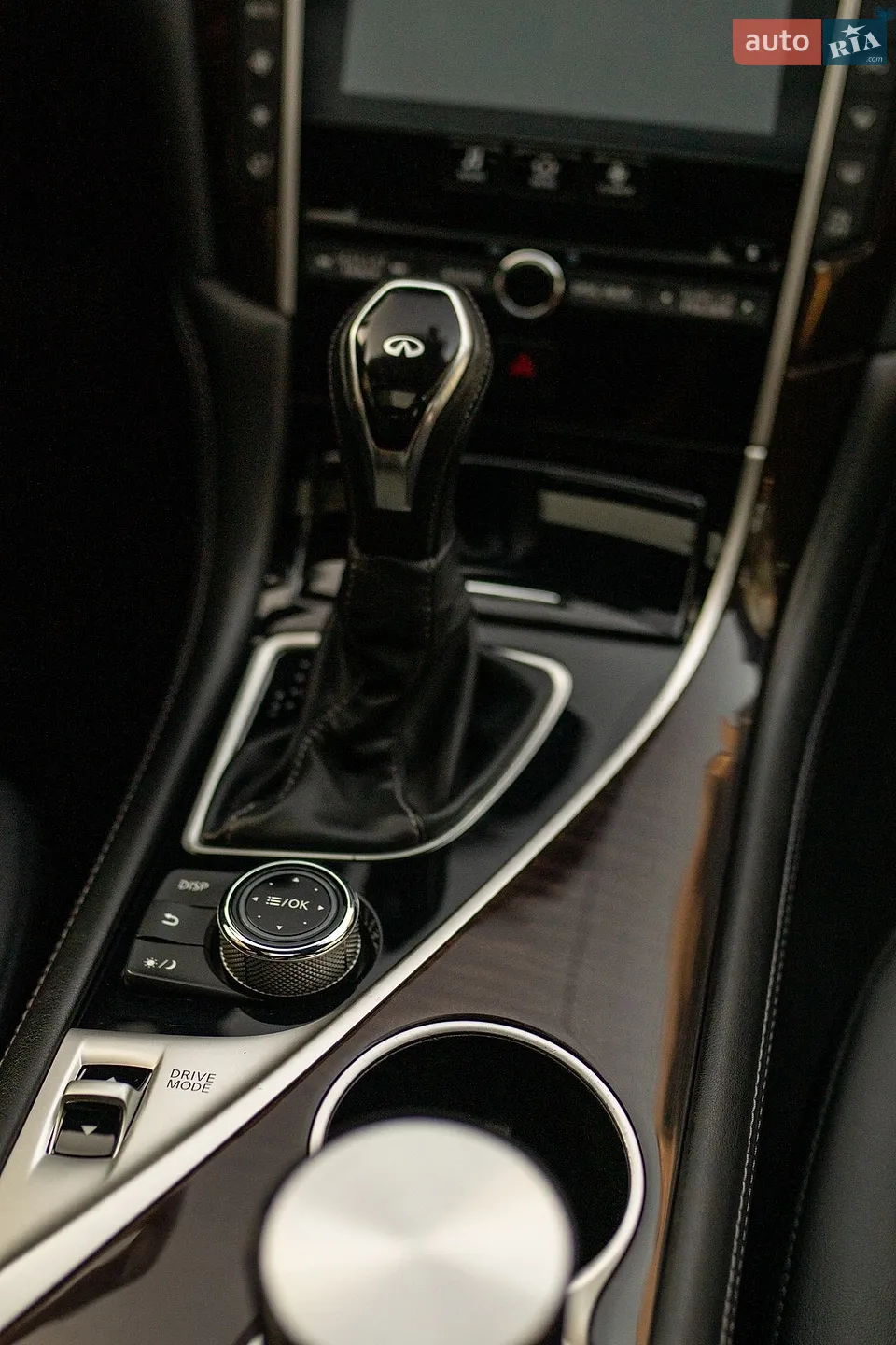 2017 Infiniti Q50 - мініатюра 17