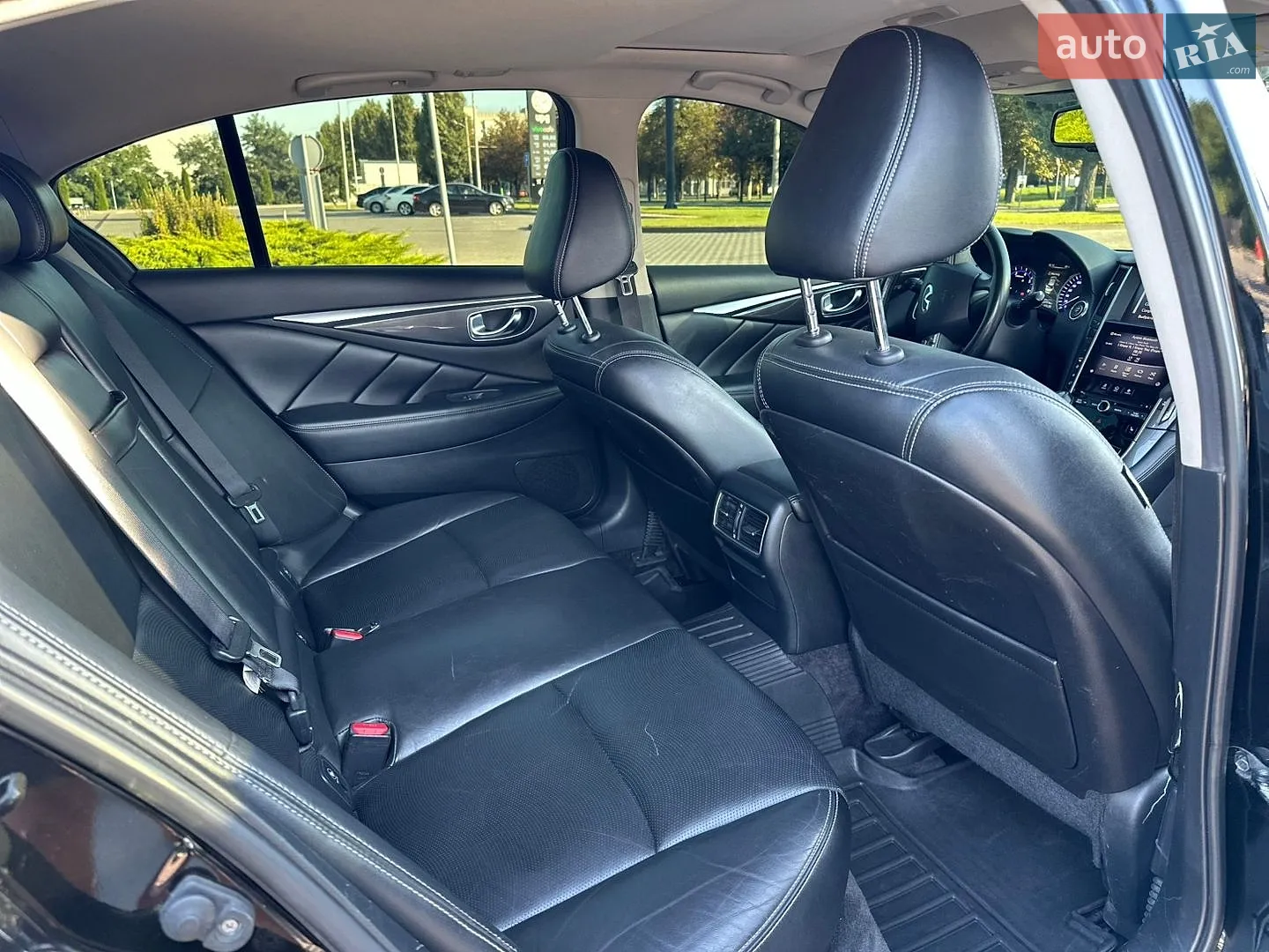 2015 Infiniti Q50 - мініатюра 9