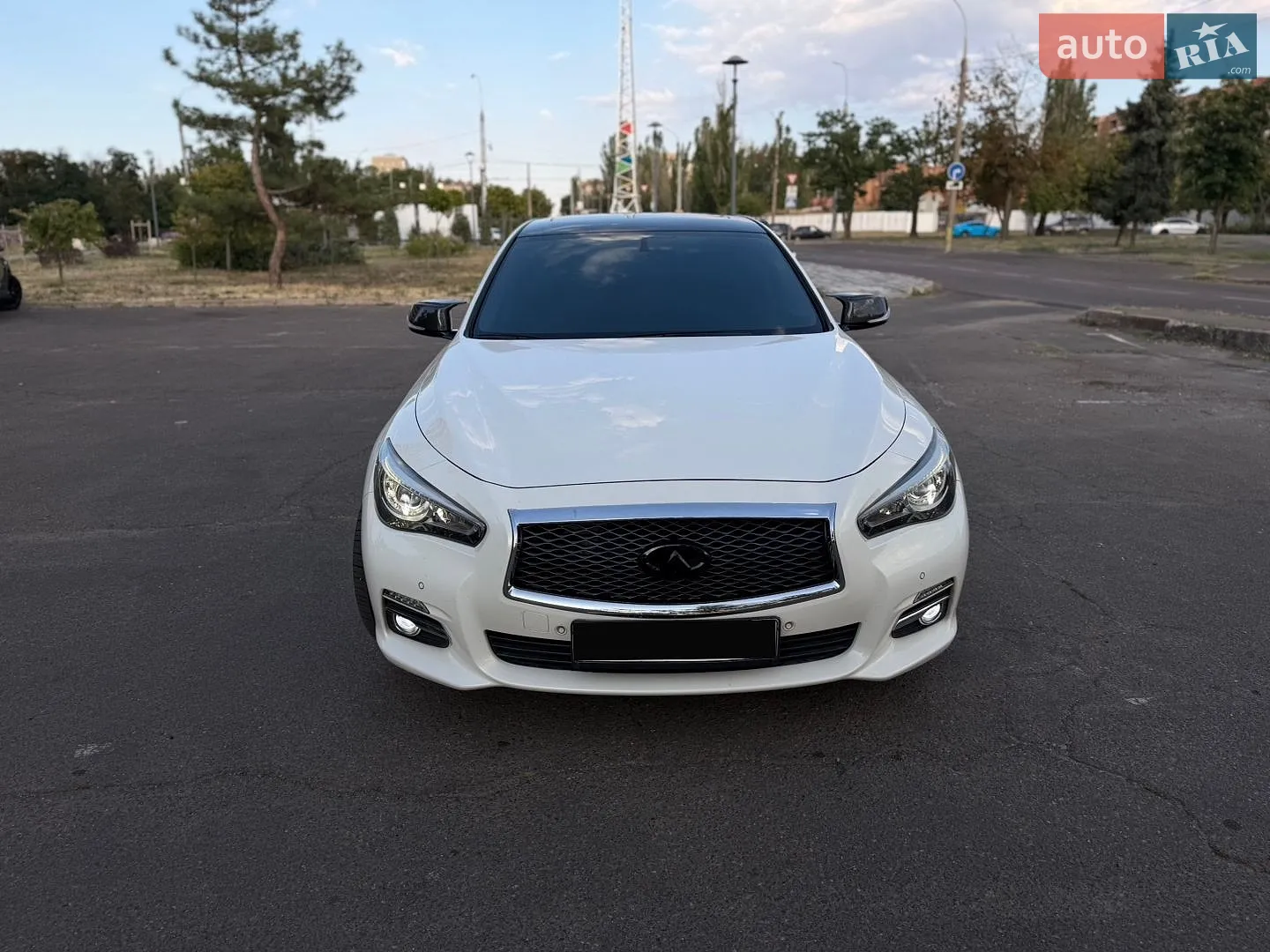 2015 Infiniti Q50 - фото 1