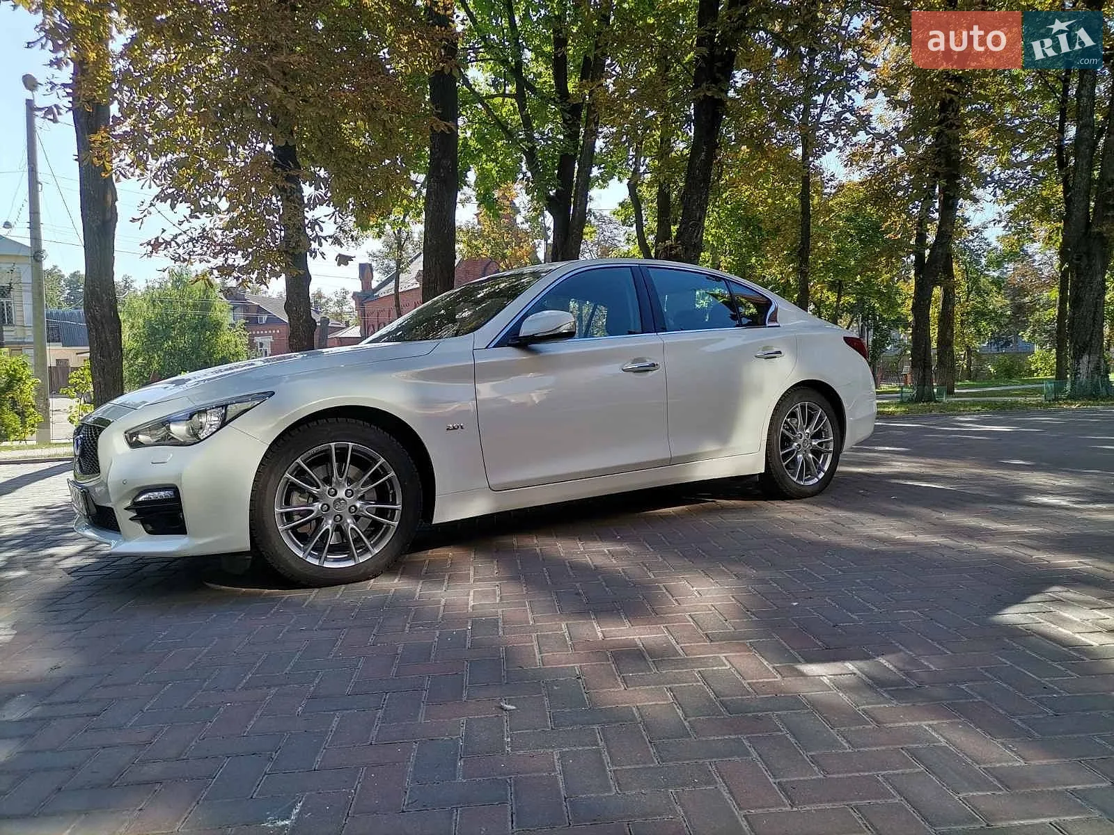 2015 Infiniti Q50 - мініатюра 8