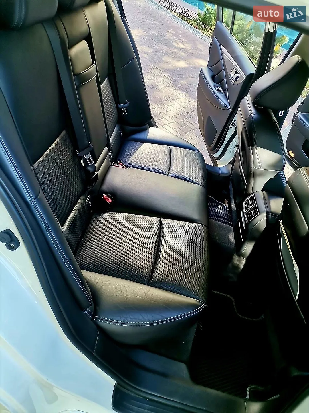 2015 Infiniti Q50 - мініатюра 18