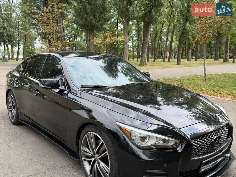 Infiniti Q50 2014
