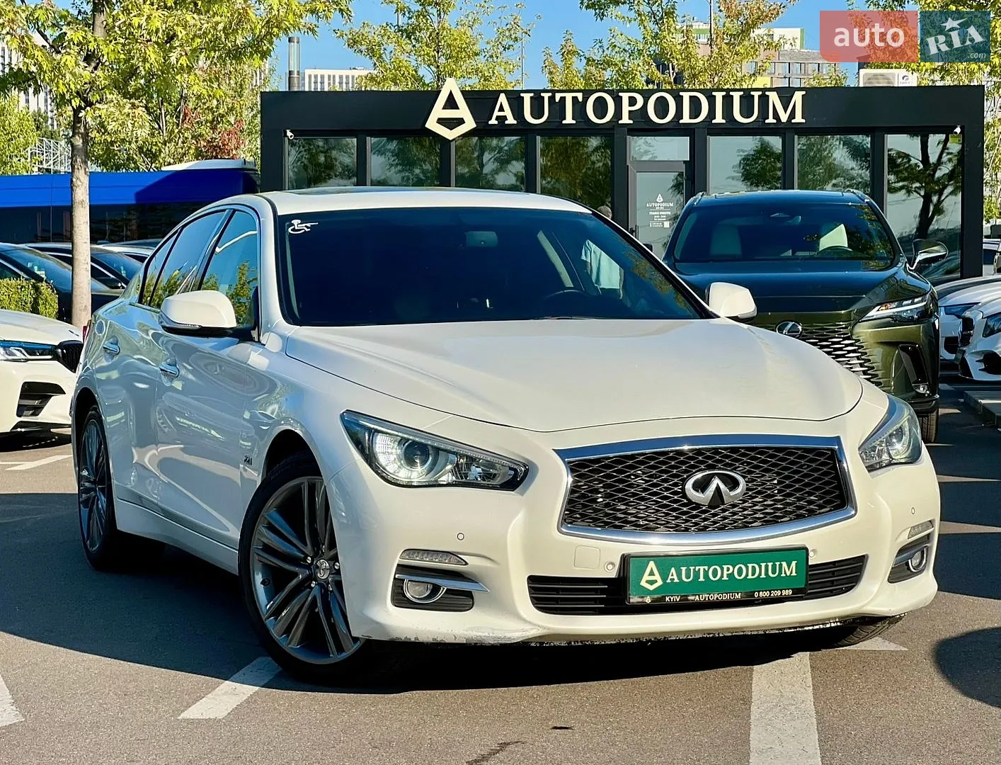2015 Infiniti Q50 - мініатюра 2