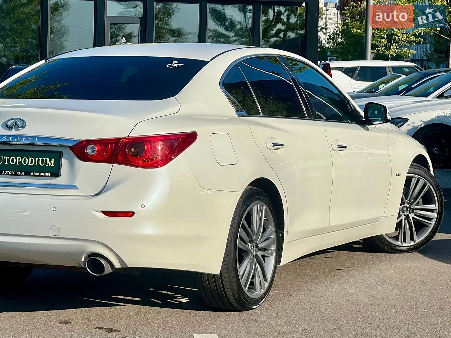 2015 Infiniti Q50 - мініатюра 12
