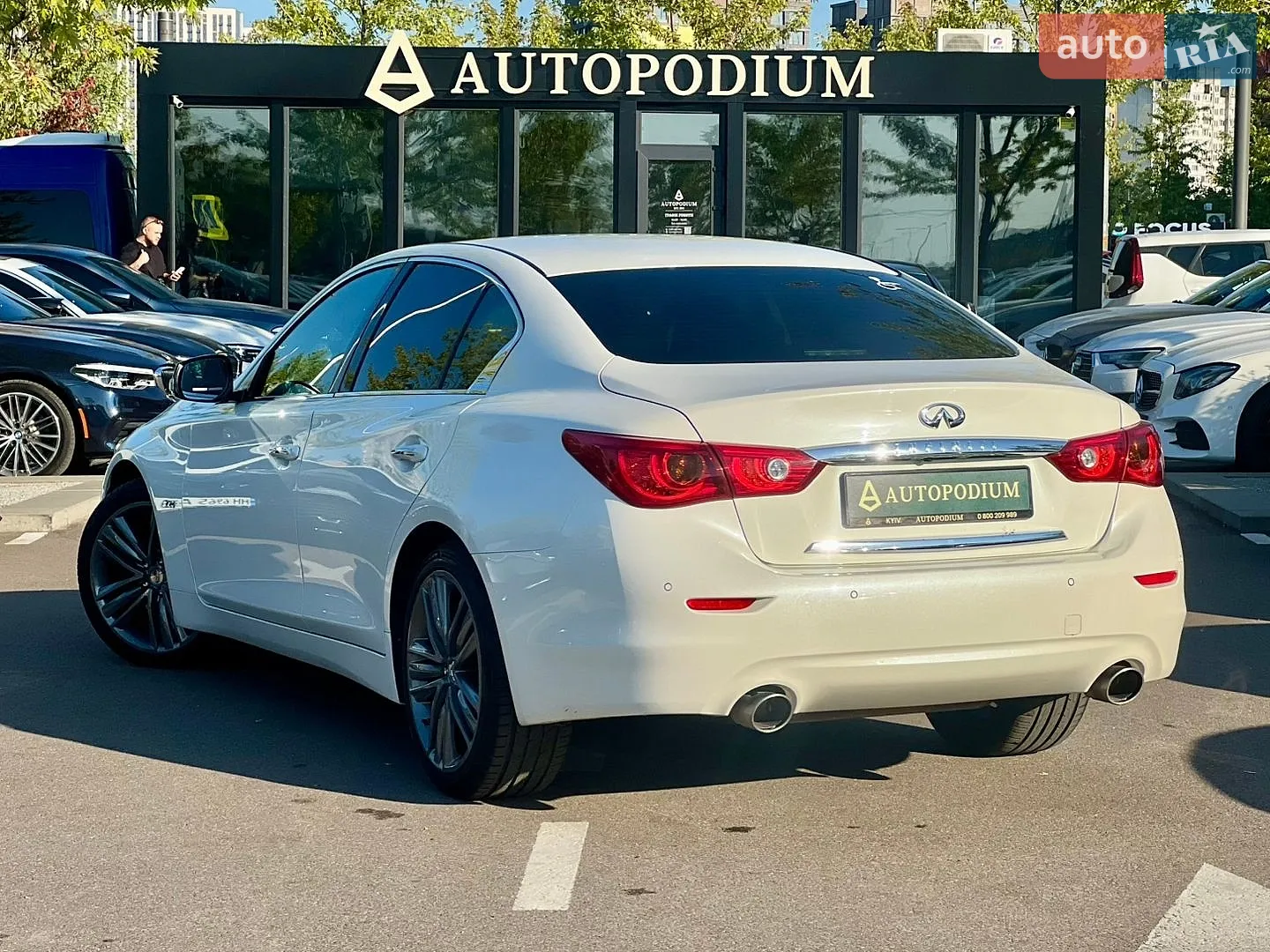 2015 Infiniti Q50 - мініатюра 14