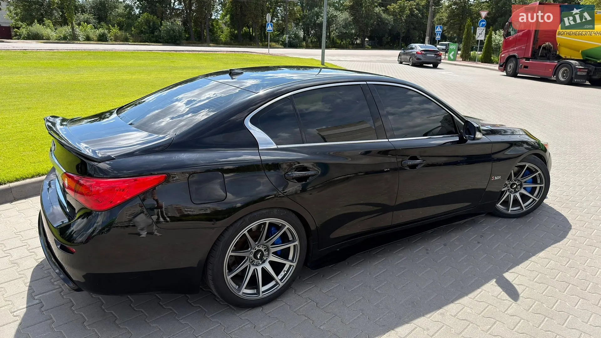 2016 Infiniti Q50 - мініатюра 9