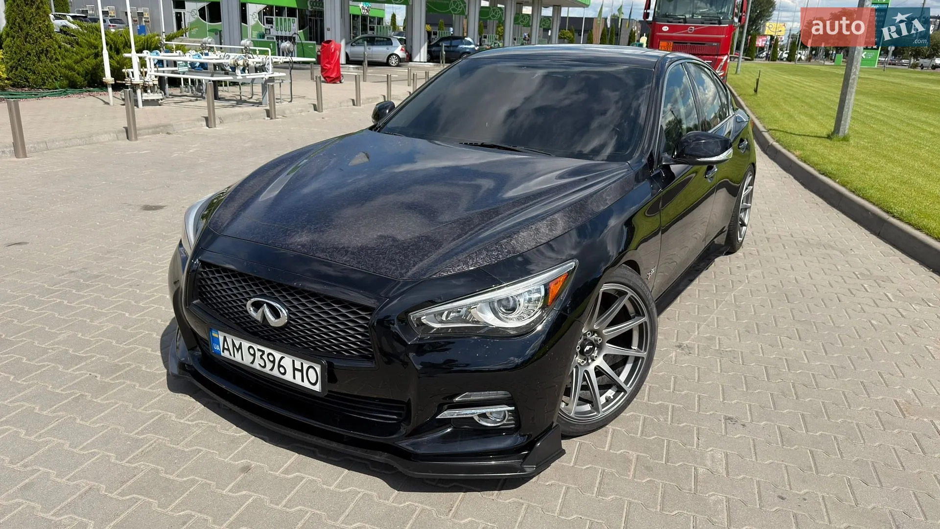 2016 Infiniti Q50 - мініатюра 3