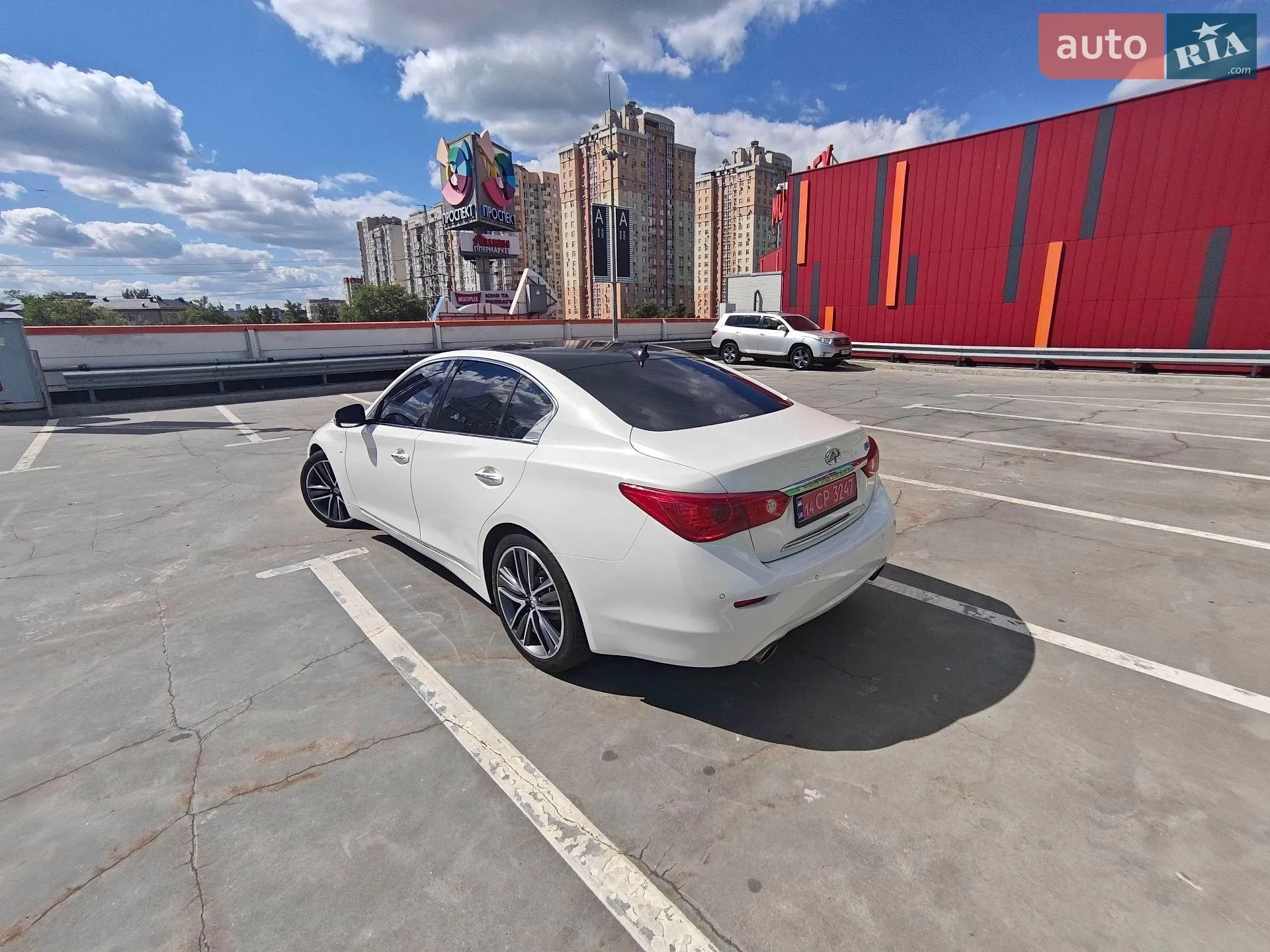 2015 Infiniti Q50 - мініатюра 17