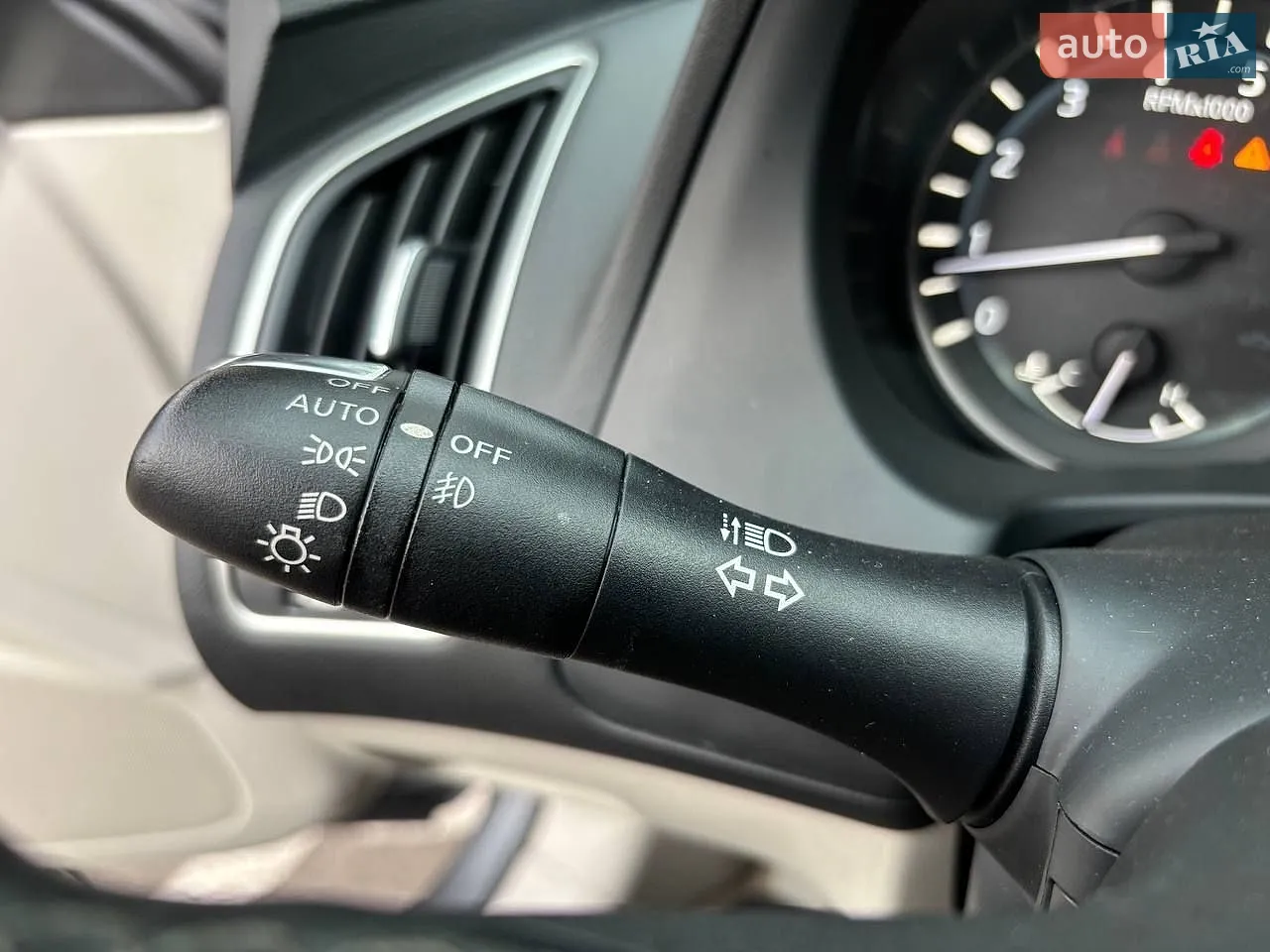 2019 Infiniti Q50 - мініатюра 16