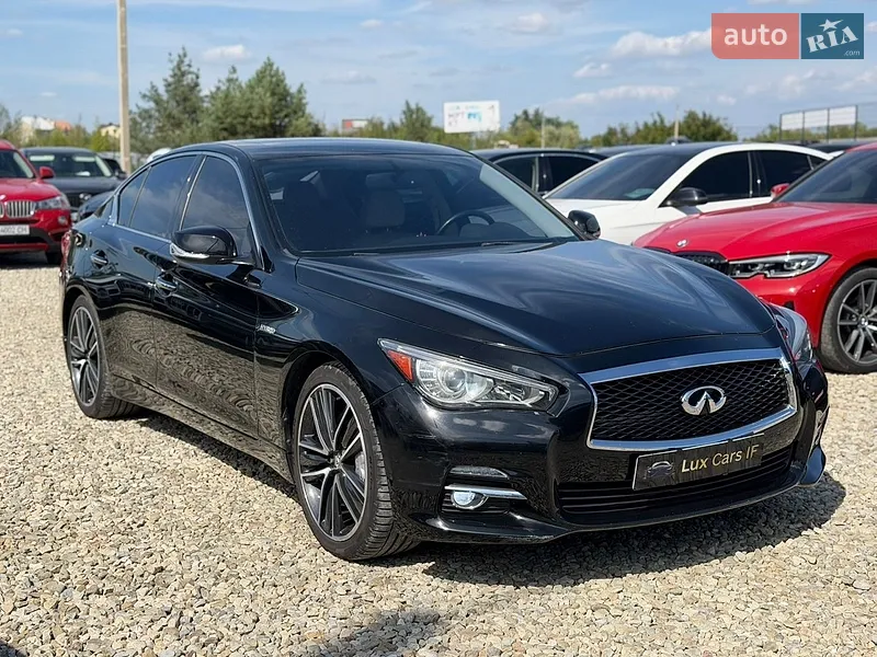 Infiniti Q50 2014