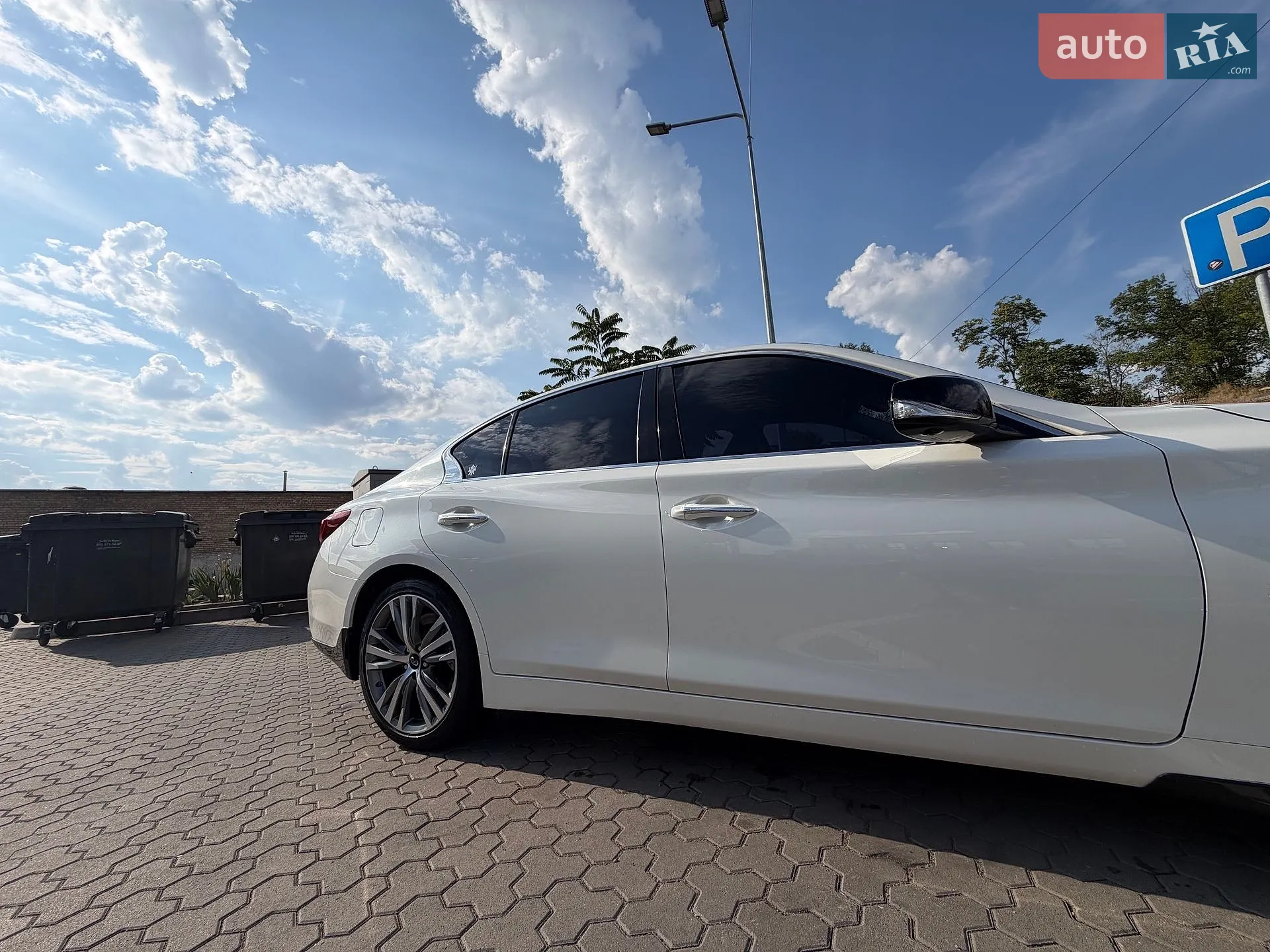 2017 Infiniti Q50 - мініатюра 7