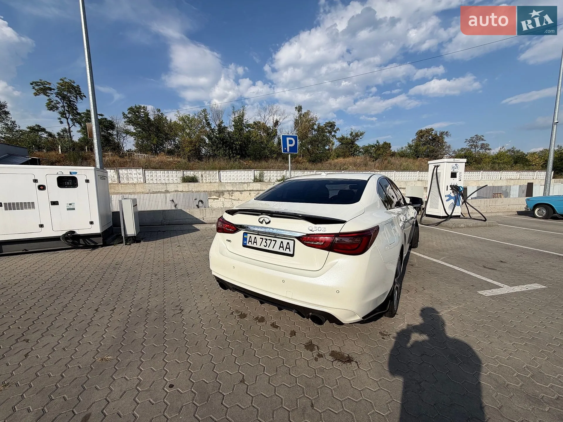 2017 Infiniti Q50 - мініатюра 15