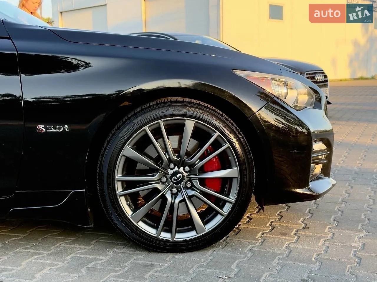 2017 Infiniti Q50 - мініатюра 10