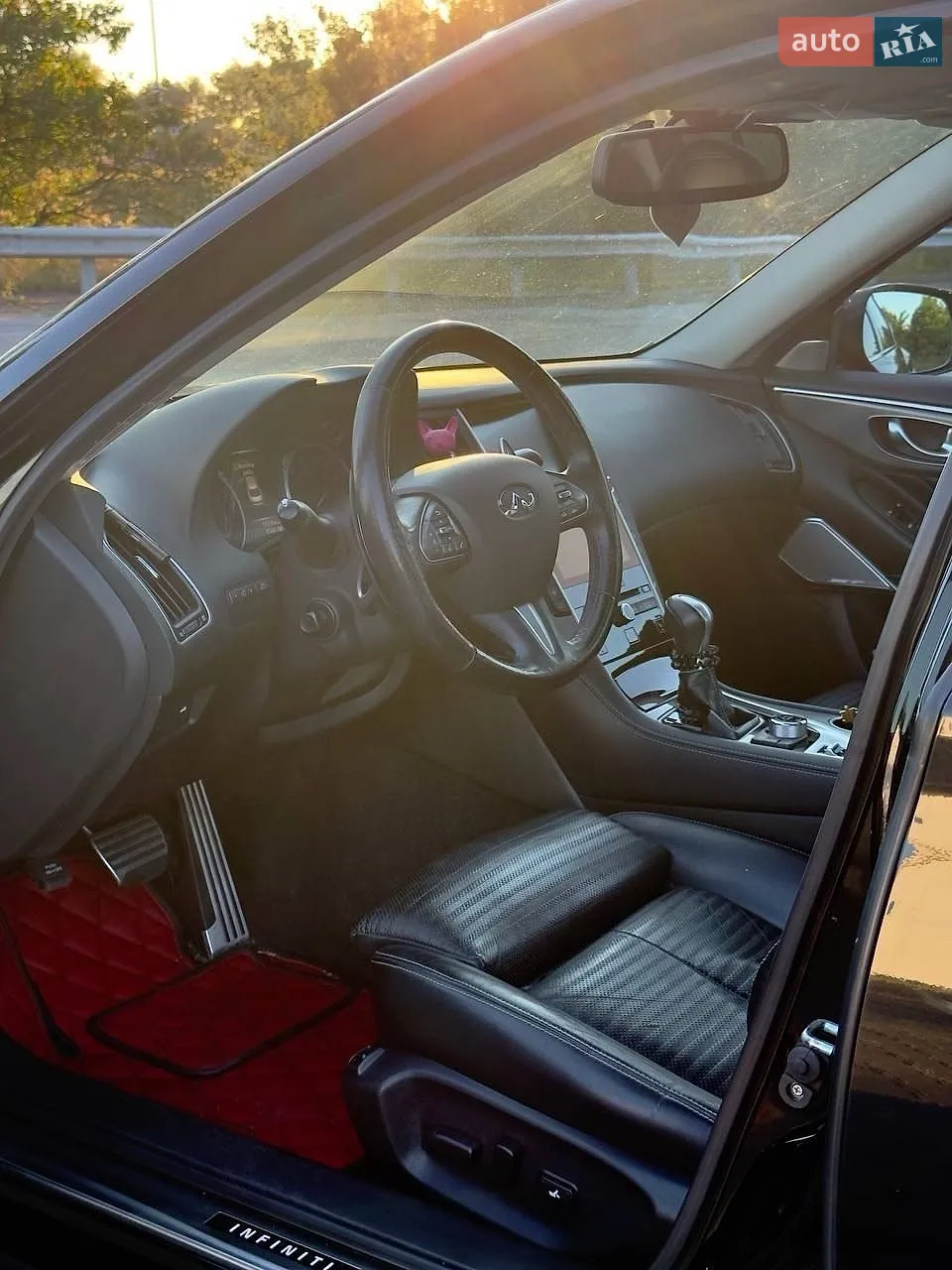 2017 Infiniti Q50 - мініатюра 2